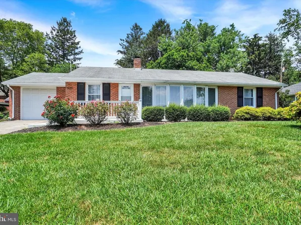 823 Glendale Rd, York, PA 17403