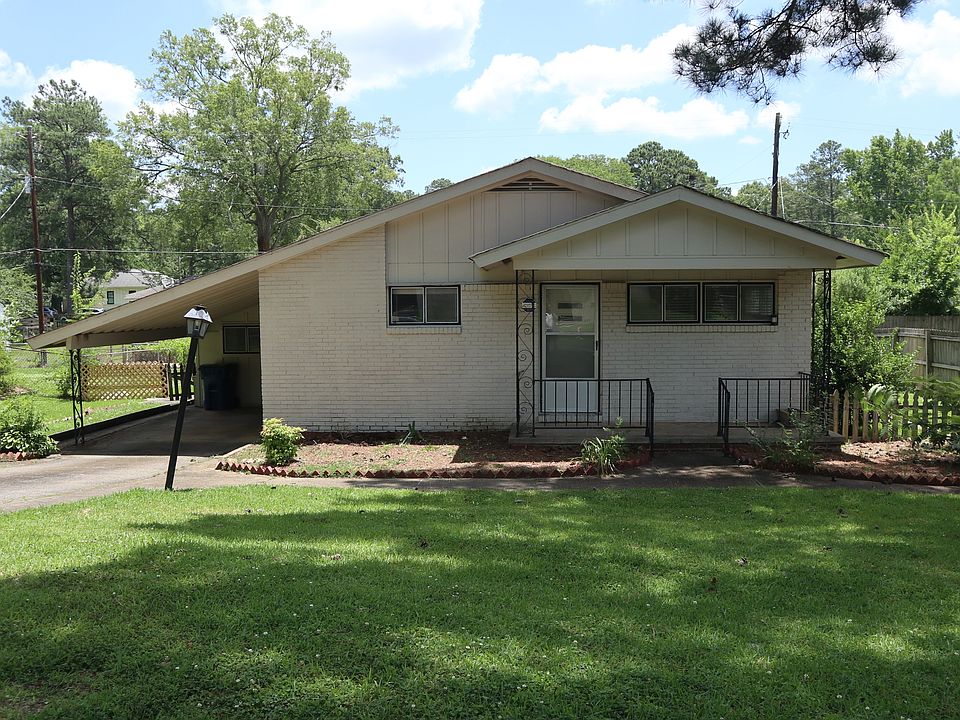 1st image of 225 Hillmoor Ln