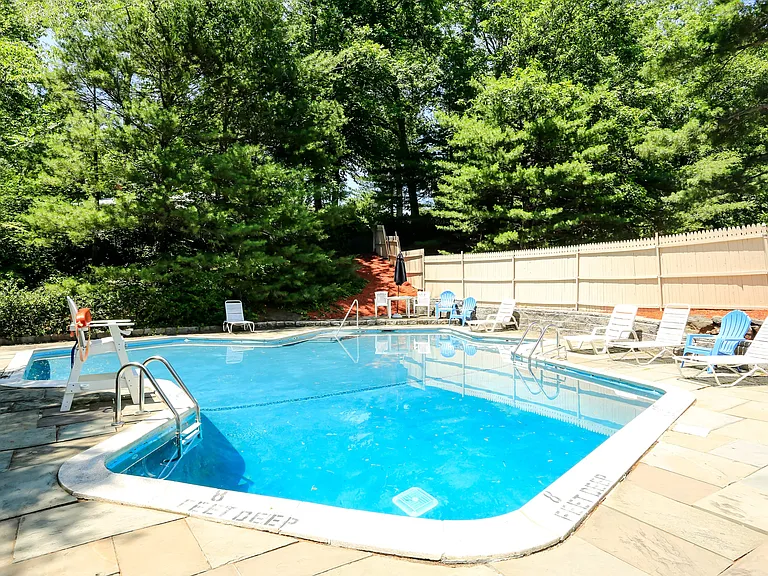 555 Central Park Ave #348 — Photo 19