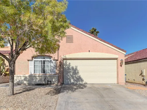 8812 Pine Pitch Dr, Las Vegas, NV 89143
