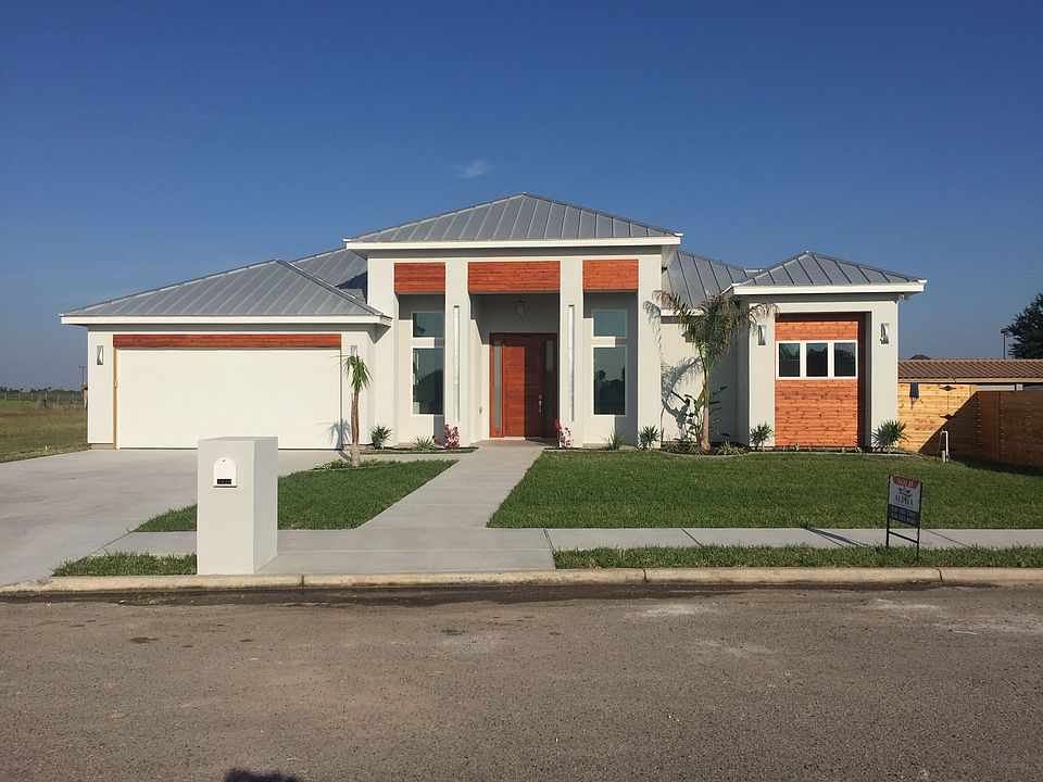 1st image of 2420 Moreno Dr