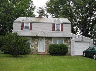 160 Newtown Rd, Warminster, PA 18974
