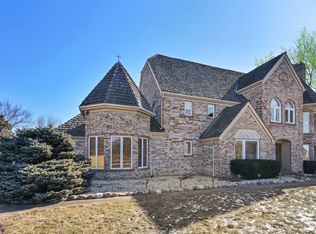6765 W Creekside Dr, Lake Zurich, IL 60047