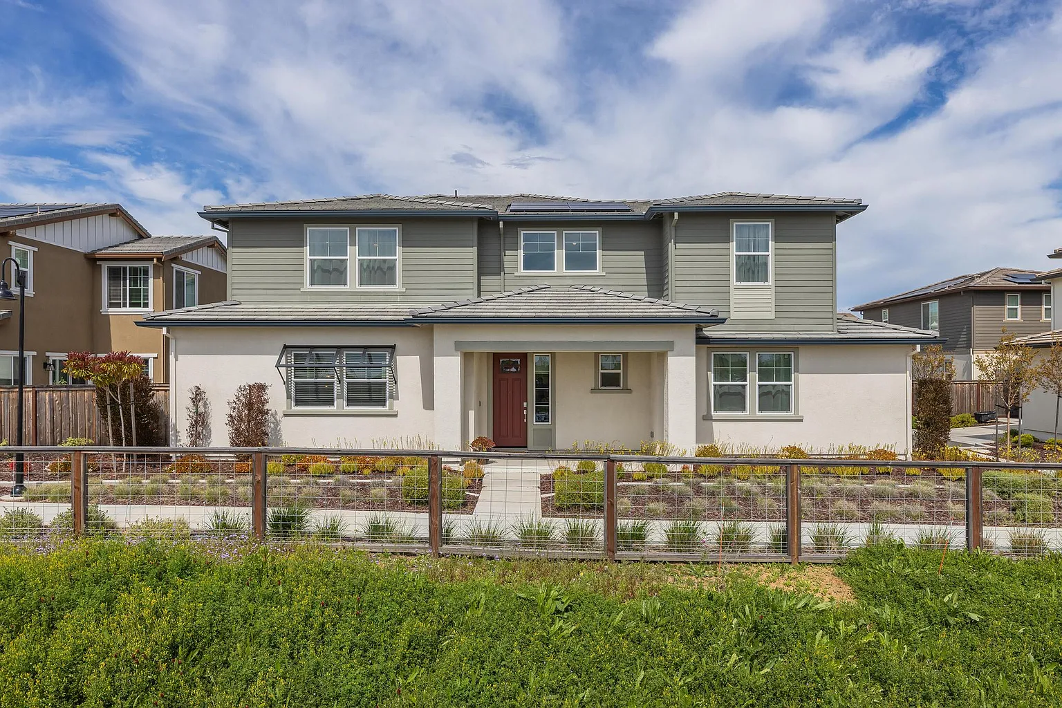2428 Artisan Way photo 1