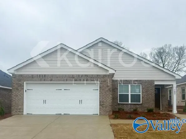 102 Denise Dr, Prattville, AL 36066