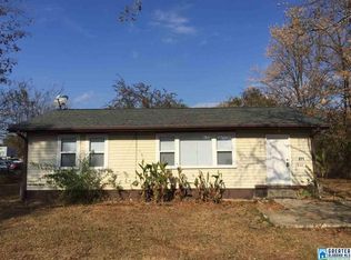 821 12th St N, Bessemer, AL 35020
