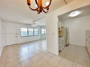 101 SW 132nd Way APT 309-J, Pembroke Pines, FL 33027