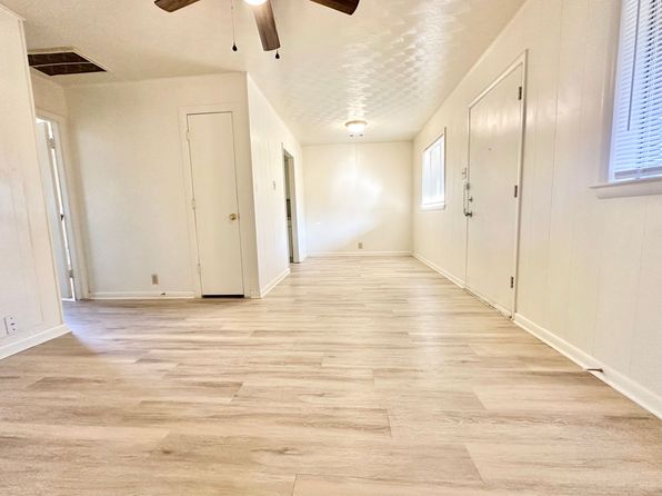 419 W Sycamore St #4