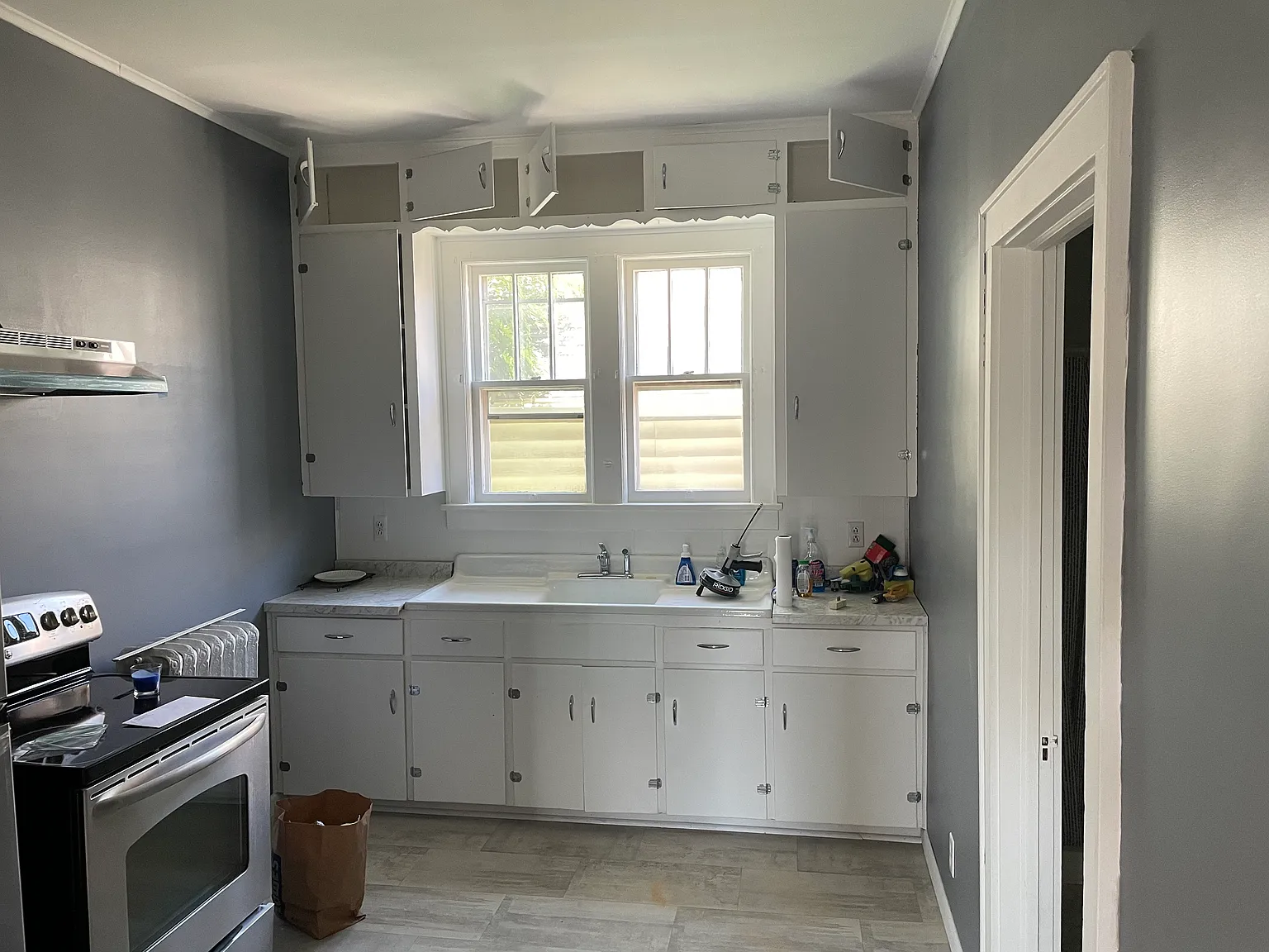 183 Guy Park Ave — Photo 4