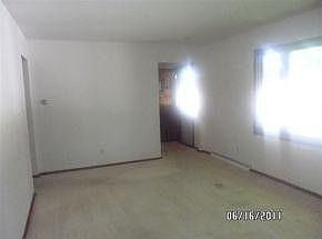 2nd image of 1003 Adams Ave