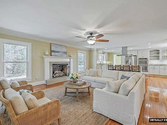 5th image of 148 Patrick Ln