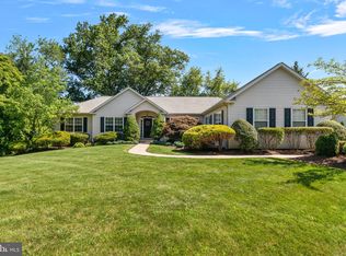 105 Springdale Ln, Lansdale, PA 19446