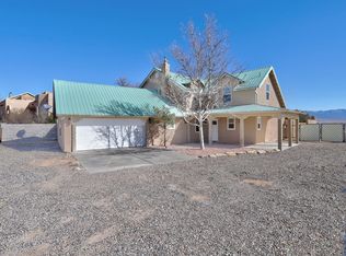 816 Acapulco Rd NE, Rio Rancho, NM 87144