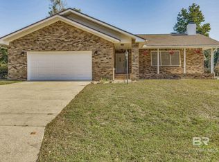 2183 Spanish Oak Dr, Lillian, AL 36549