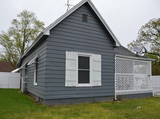 1243 E Thoman St, Springfield, MO 65803