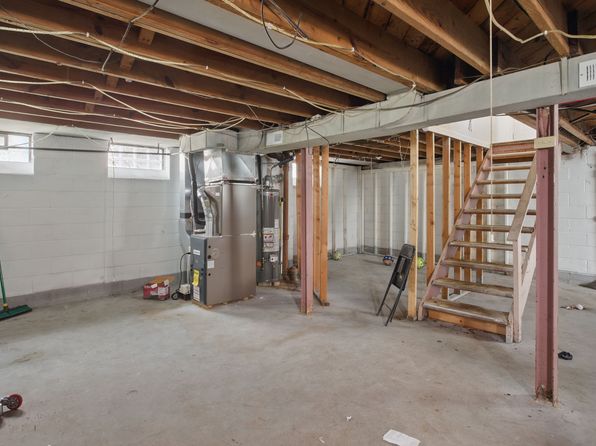 18262 Gilchrist St, Detroit, MI 48235