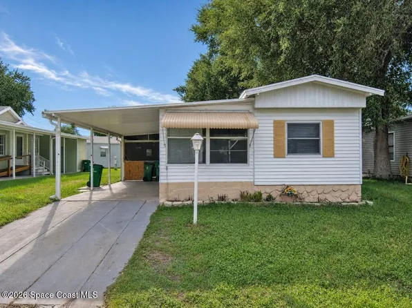 703 Lark Dr, Barefoot Bay, FL 32976