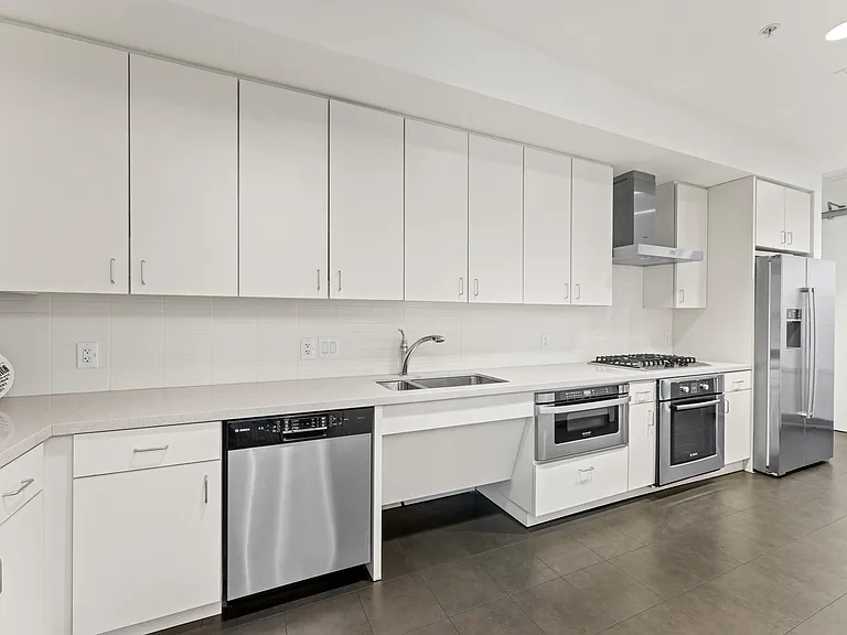 2207 Bancroft St #1104 — Photo 26