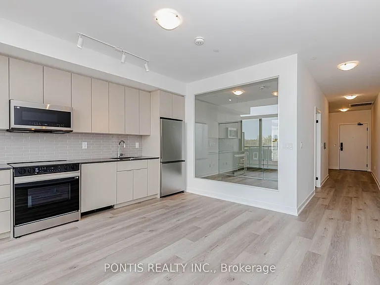 2075 Lakeshore Rd #404 — Photo 13