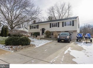 6 Sherri Way, Clementon, NJ 08021