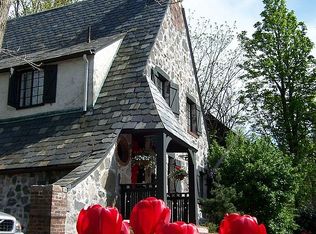 756 Hammond St, Brookline, MA 02467