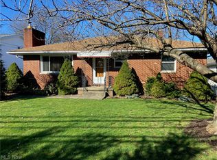 3156 Hudson Dr, Cuyahoga Falls, OH 44221
