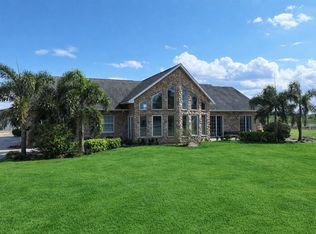 186 S Bear Pointe Dr, Lake Placid, FL 33852