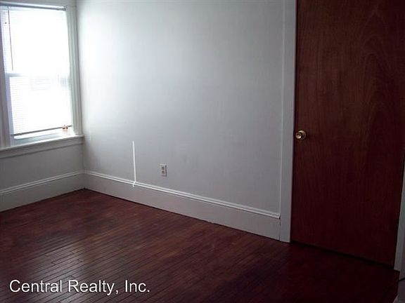 4th image of 103 Bowers St #C