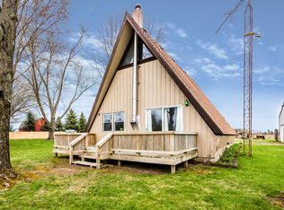 3147 Harner Rd, Eau Claire, MI 49111