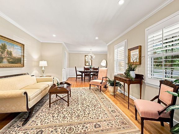 3rd image of 1304 Georgia Ave
