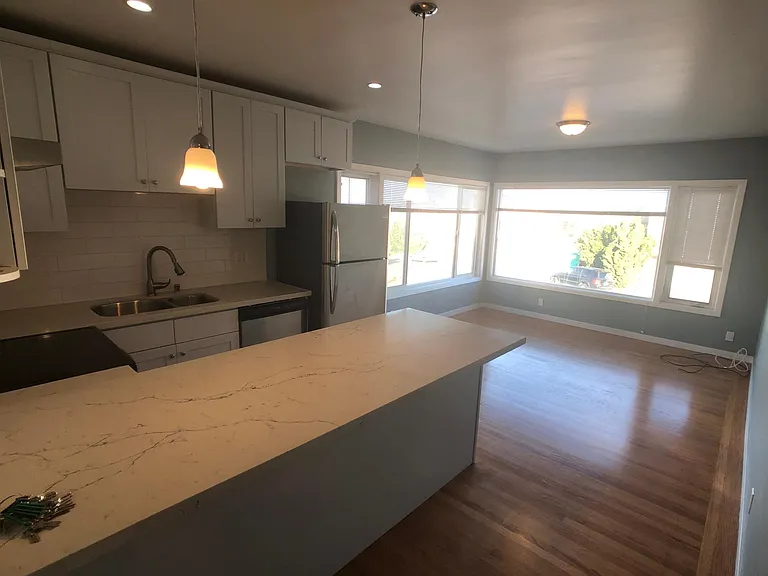 3 Anzavista Ave — Photo 6