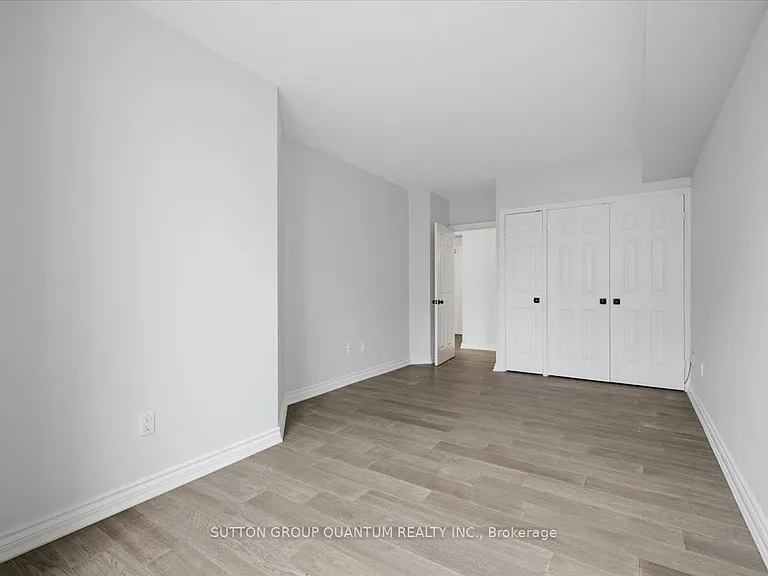 335 Webb Dr #Penthouse 106 — Photo 30