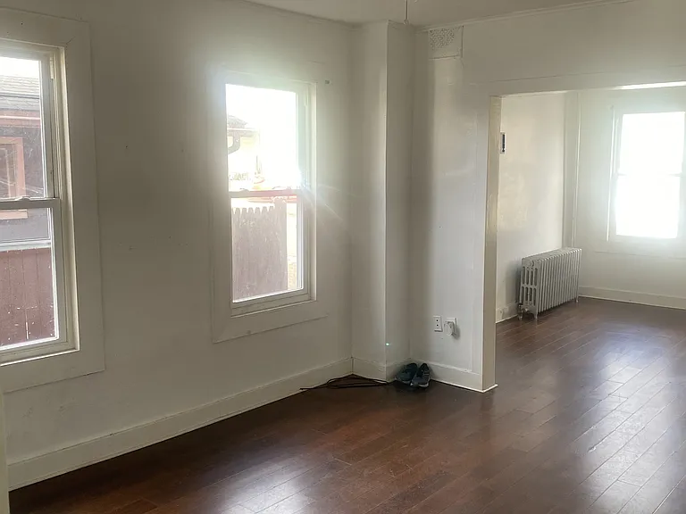27 Oakwood Ln — Photo 3