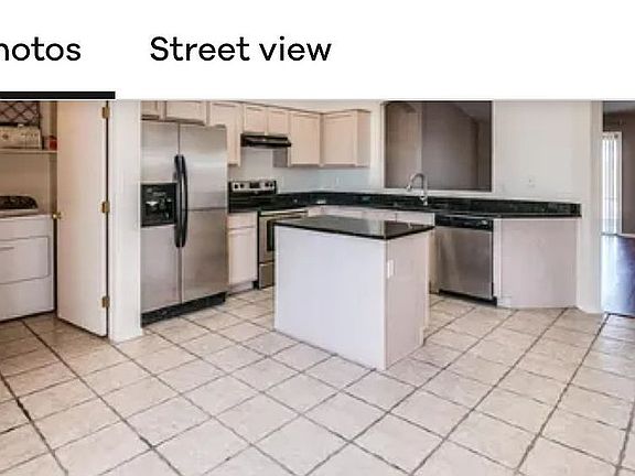 4th image of 705 S 111th Pl