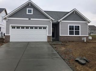 6813 Wadlow Ct, Godfrey, IL 62035