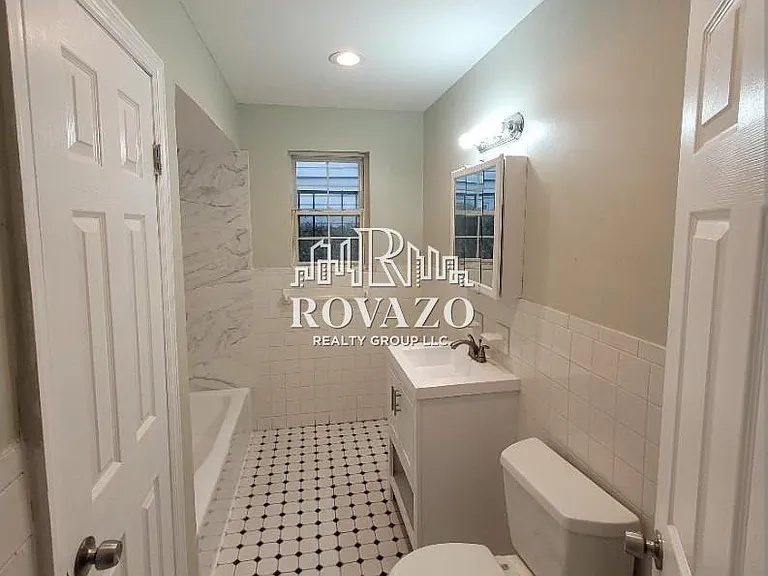26 Finlay Pl #1 — Photo 4