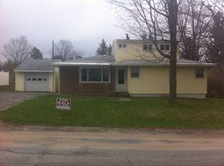 646 Glendale Pl, Deerfield, NY 13502