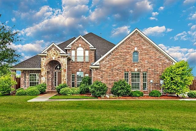 1st image of 101 Chapel Hill Dr