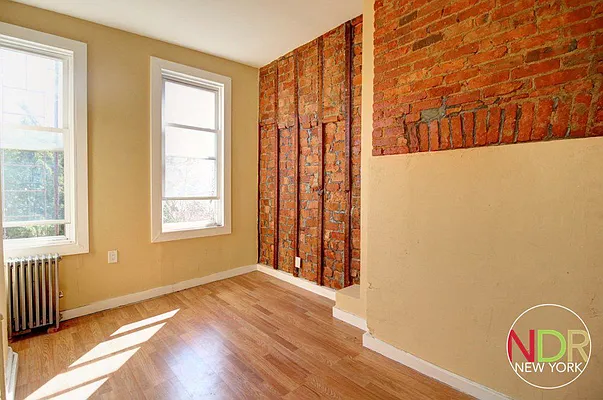Rented by Next Door Realty NYC | media 15