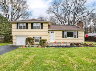 3551 Stony Point Rd, Grand Island, NY 14072