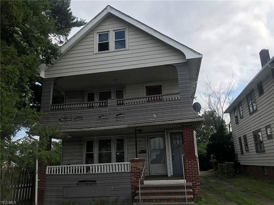 2nd image of 7407 Brookpark Rd