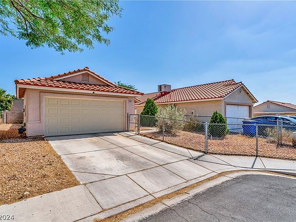 4th image of 6445 Wellington Ct
