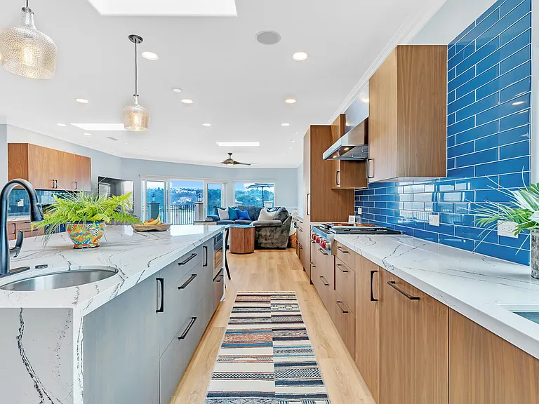 7564 Navigator Cir — Photo 10