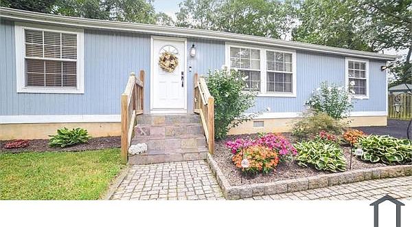 1st image of 21635 Atalanta St