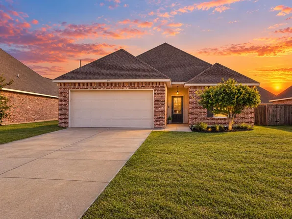 1916 Chandler Ave, Lake Charles, LA 70607