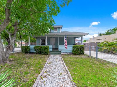 627 Avenida Alegre, West Palm Beach, FL, 33405