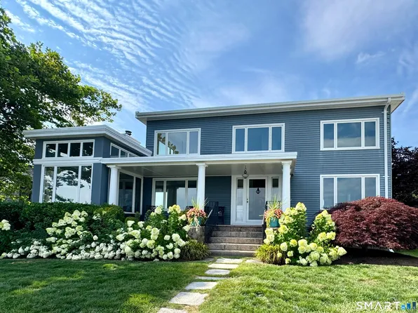 39 Flying Point Road, Branford, CT 06405