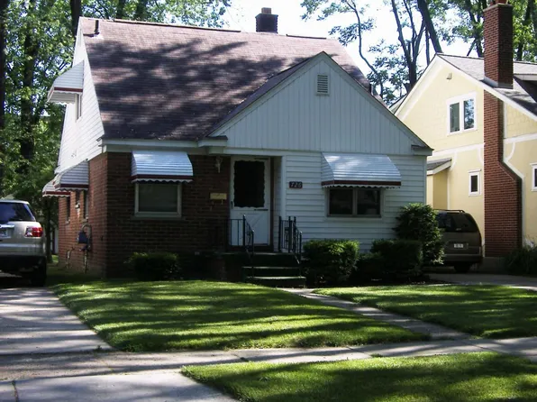 726 E 3rd St, Royal Oak, MI 48067