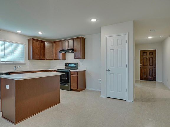 2nd image of 1617 Drasco Dr