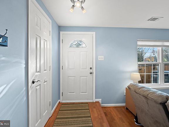 5th image of 18910 Highstream Dr #710